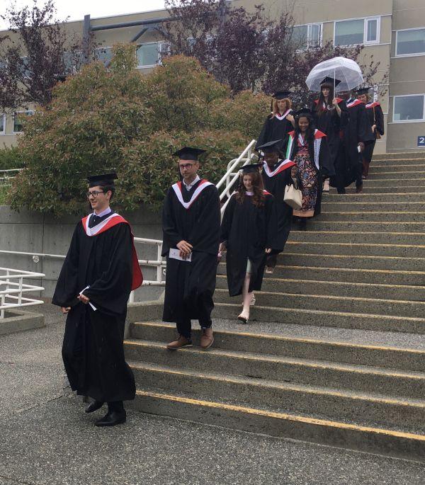 POLI Grads Convocate